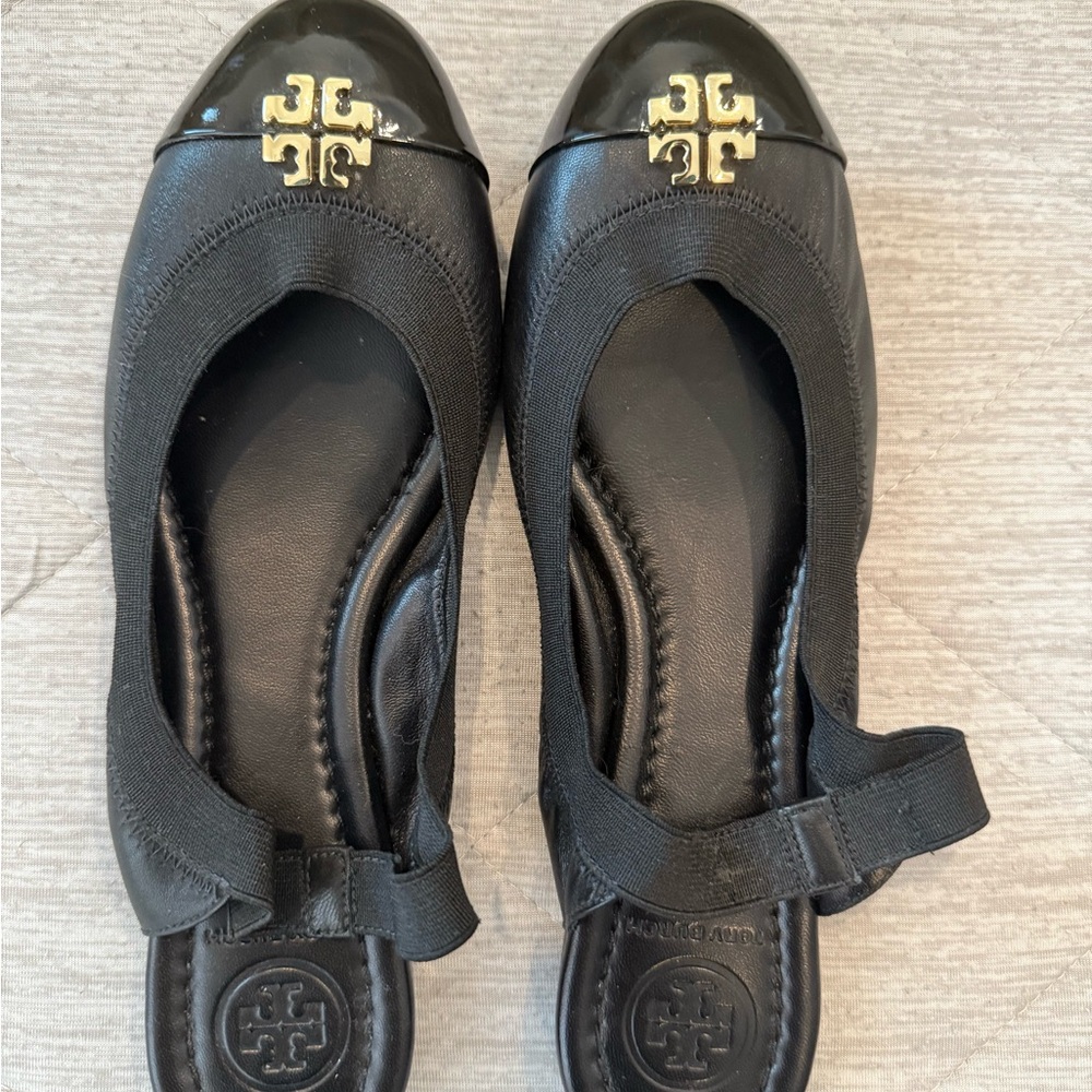 Tory Burch Small Logo Flat Sling backs